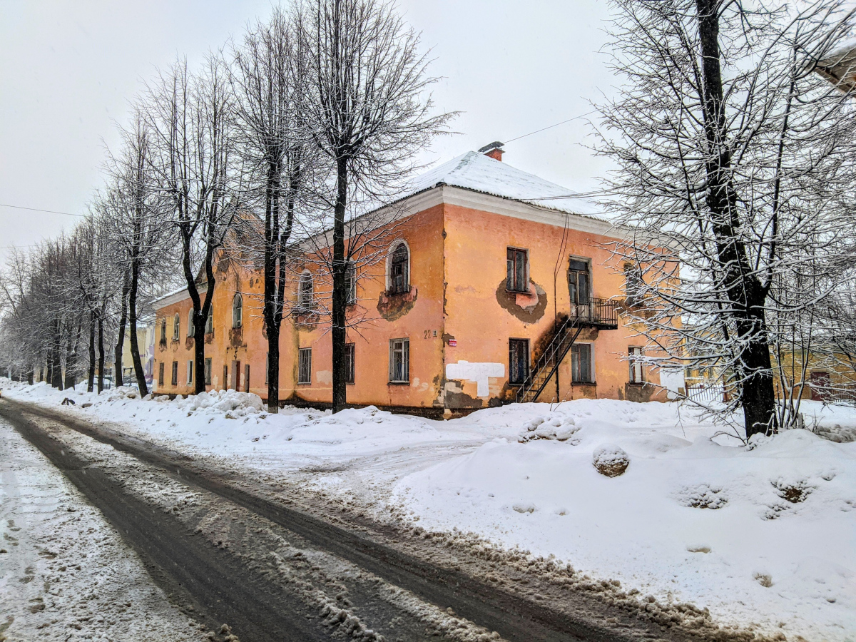 Глазов, Школьная улица, 22