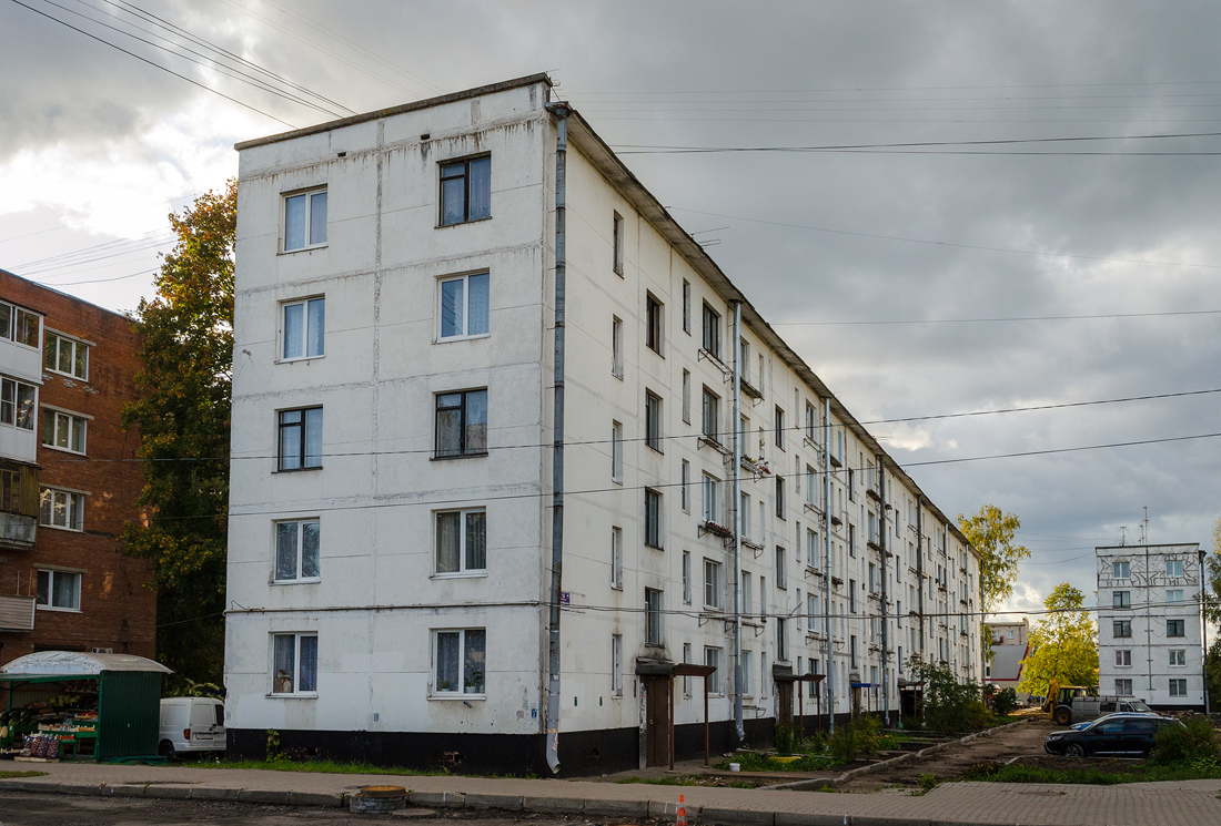 Кингисепп, Октябрьская улица, 16
