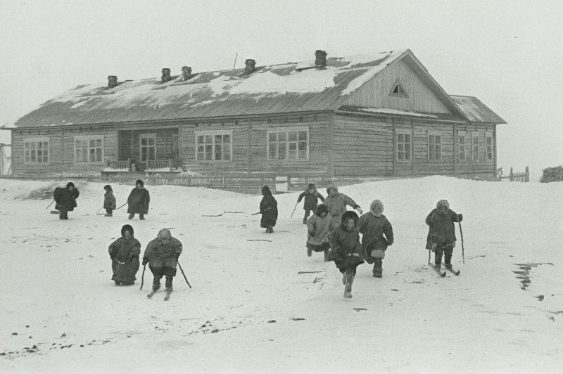 Нарьян-Мар, Пустозерская улица, 2*