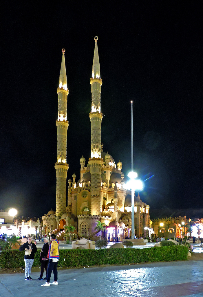 Шарм-эш-Шейх, Old Market, El Sahaba Mosque