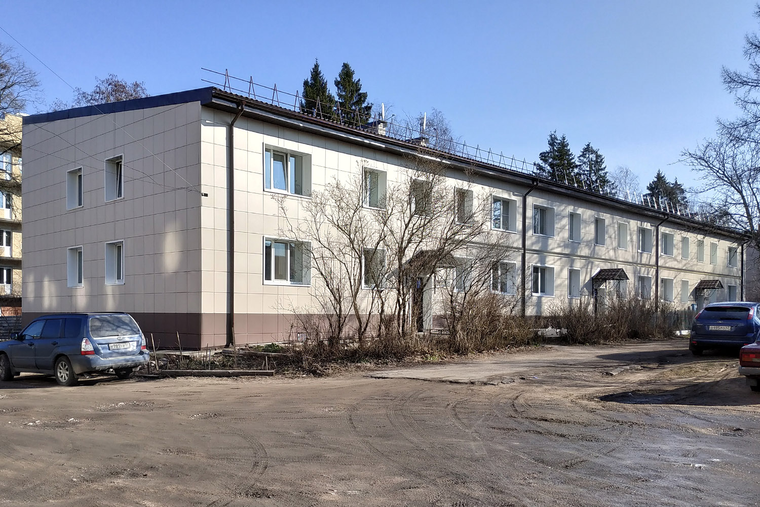 Рощино, Садовая улица, 9