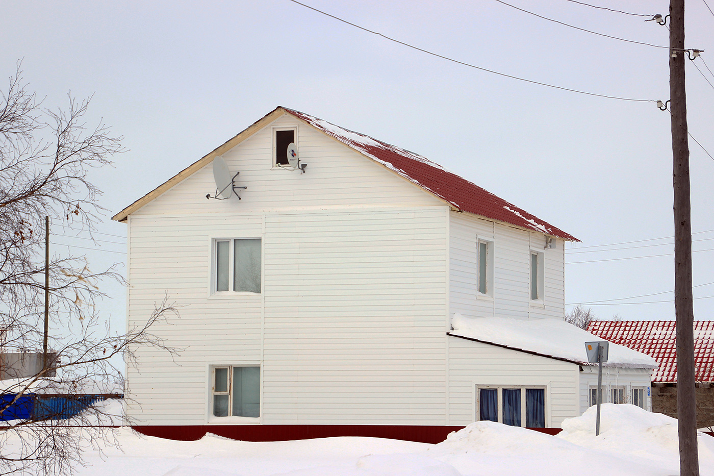 Iskateley, Тиманская улица, 9