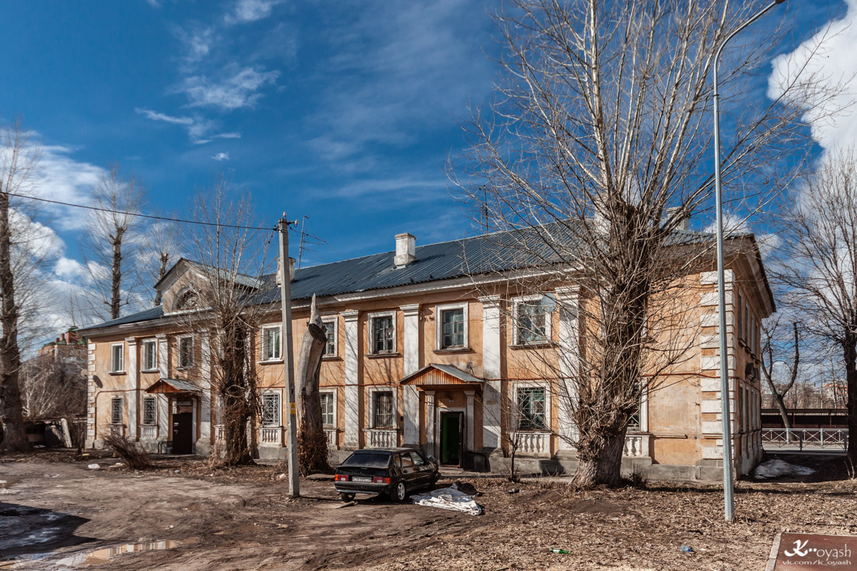 Казань, Ипподромная улица, 23 / Спартаковская улица, 78