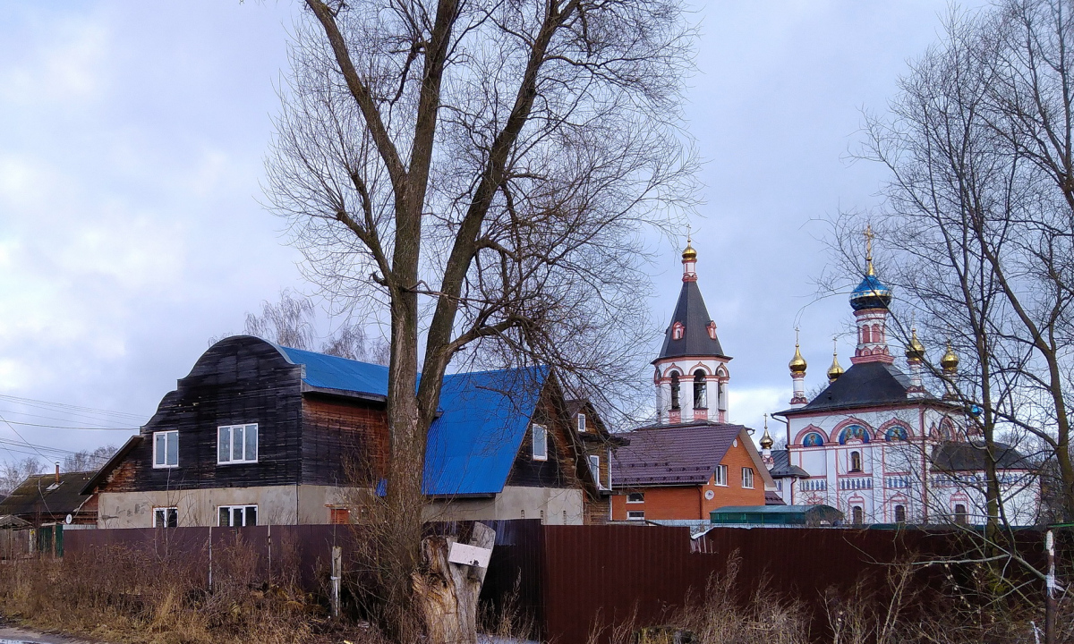 Переславль-Залесский, Трубежная улица, 11; Трубежная улица, 7; Трубежная улица, 7А