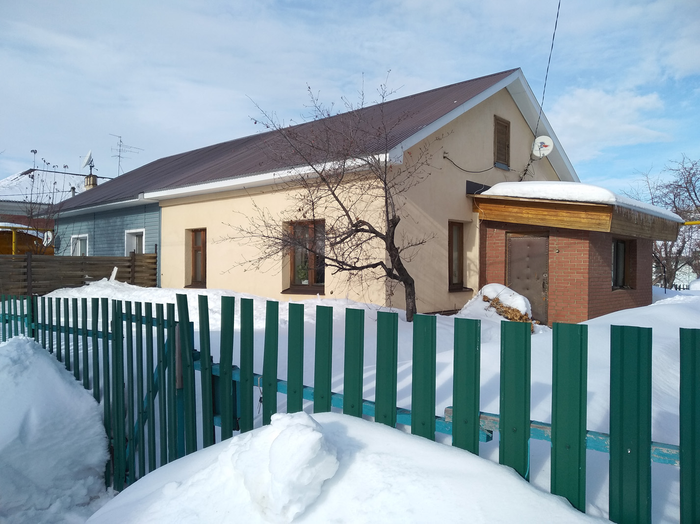 Новокуйбышевск, Центральный проезд, 1