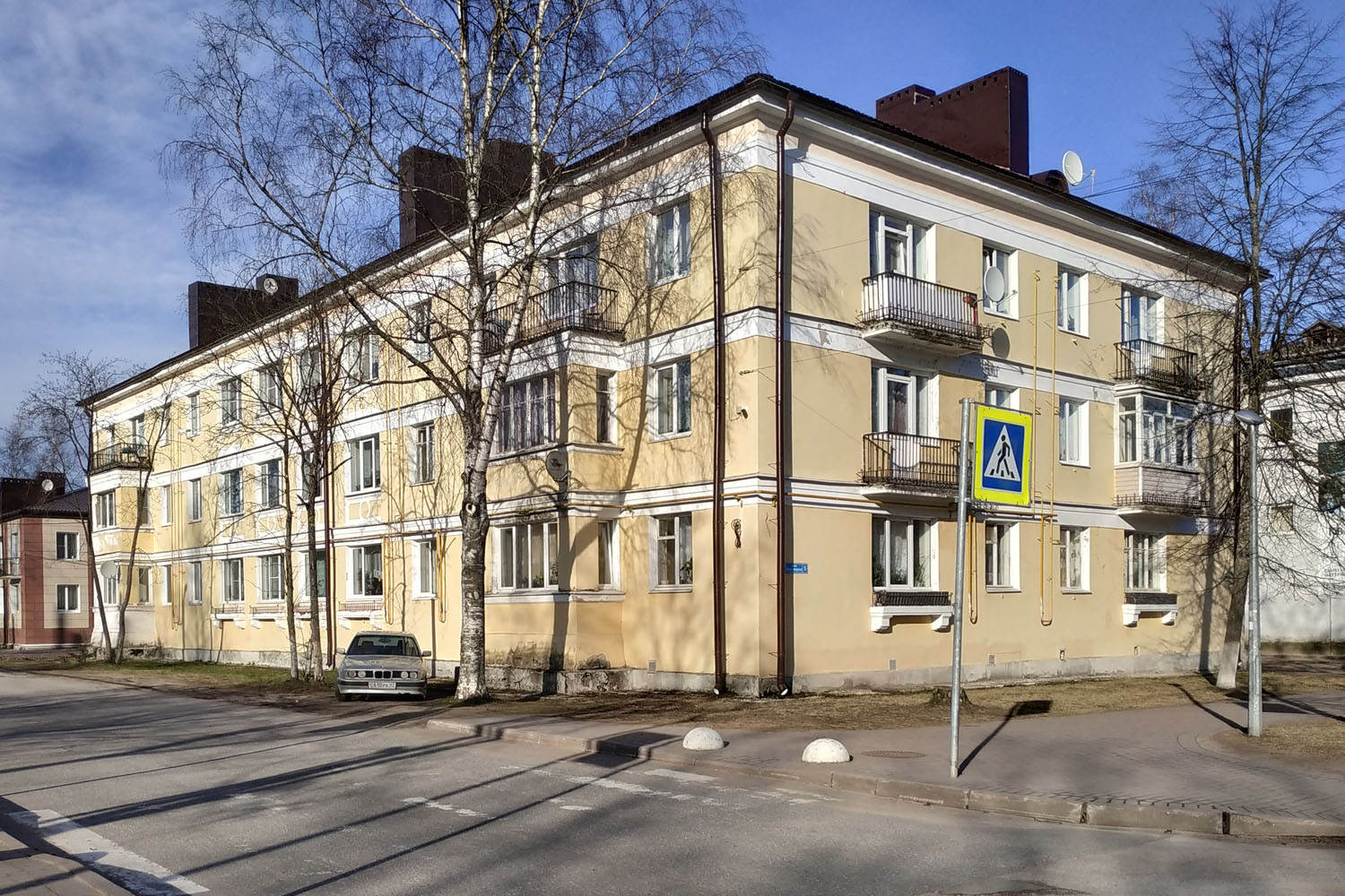 Дубровка, Ленинградская улица, 5