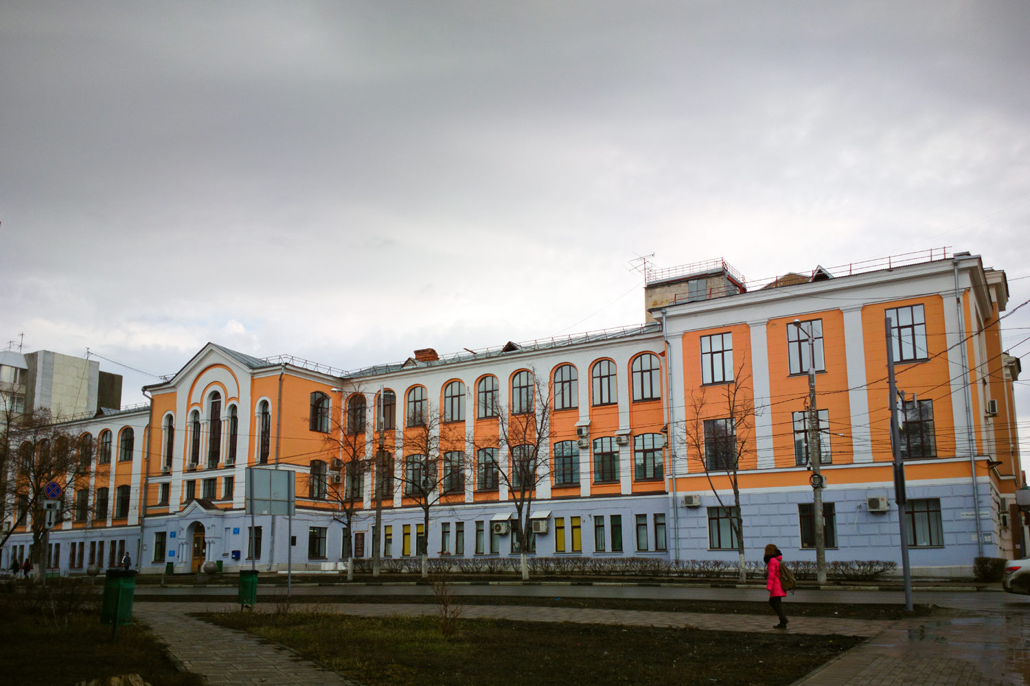 Самара, Молодогвардейская улица, 151 / Студенческий переулок, 8