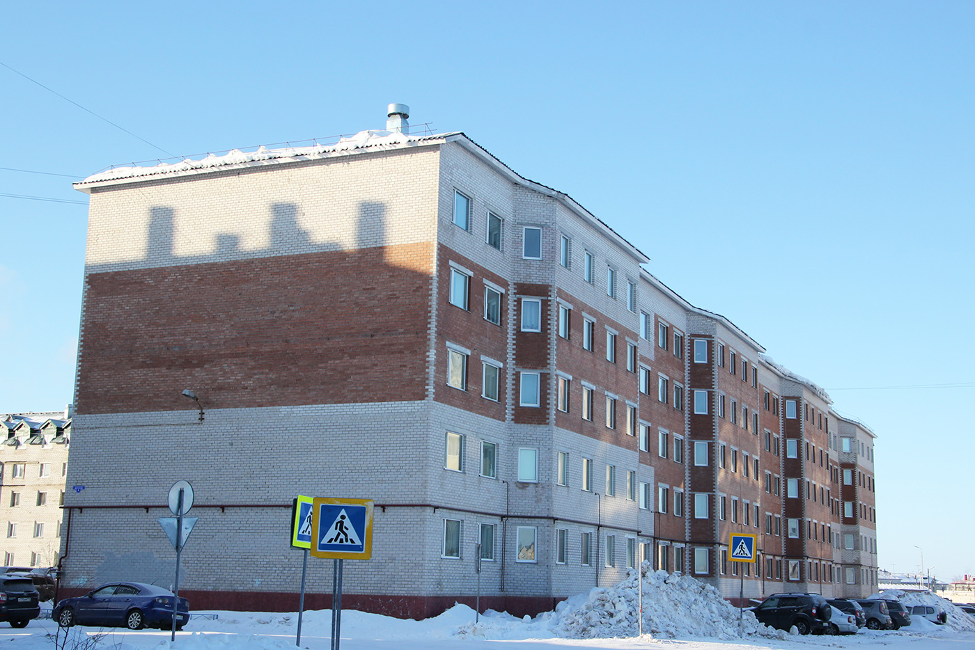 Нарьян-Мар, Проезд капитана Матросова, 8