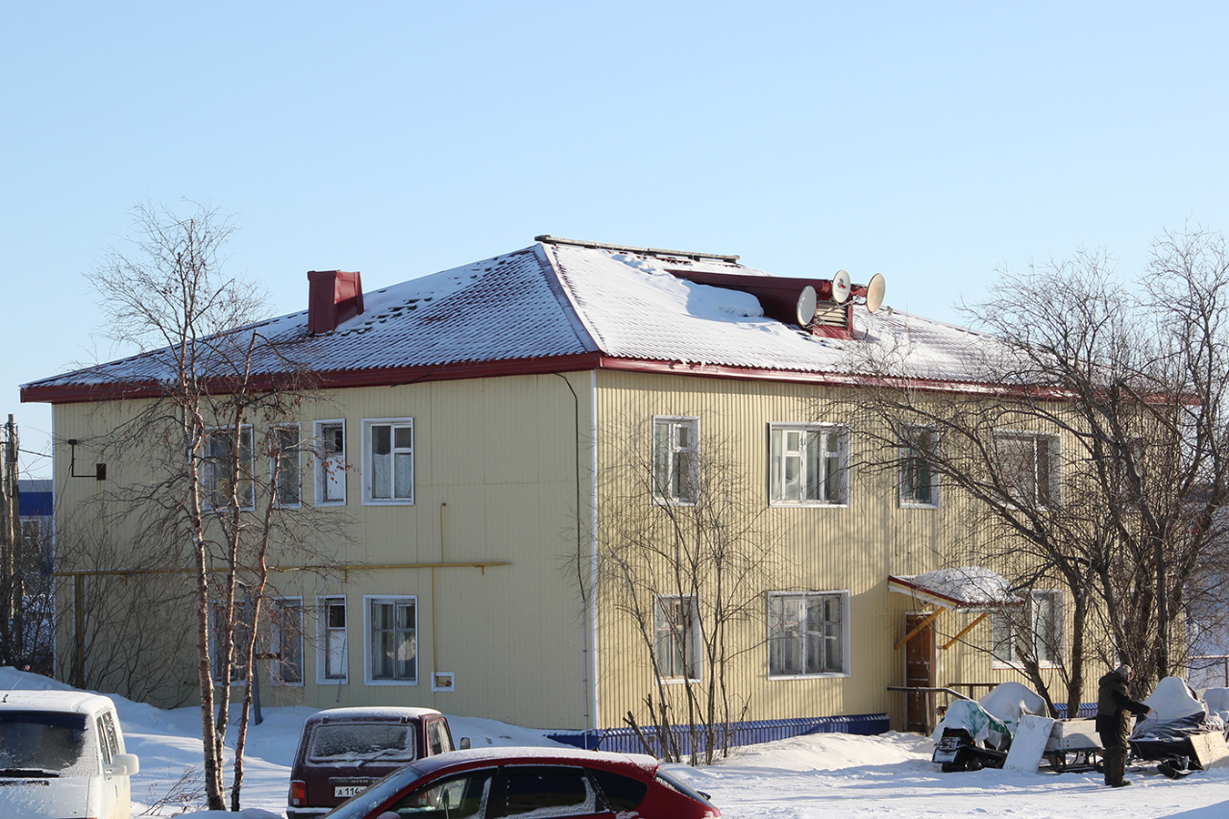 Naryan-Mar, Первомайская улица, 4