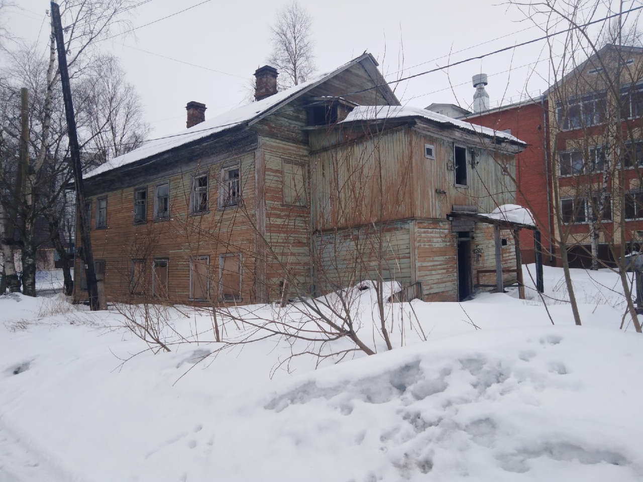 Архангельск, Улица Маяковского, 9 / Улица Георгия Иванова, 49