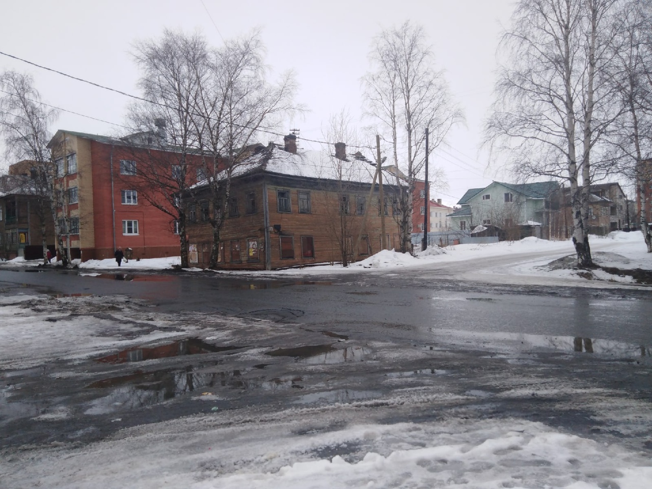 Архангельск, Улица Маяковского, 9 / Улица Георгия Иванова, 49