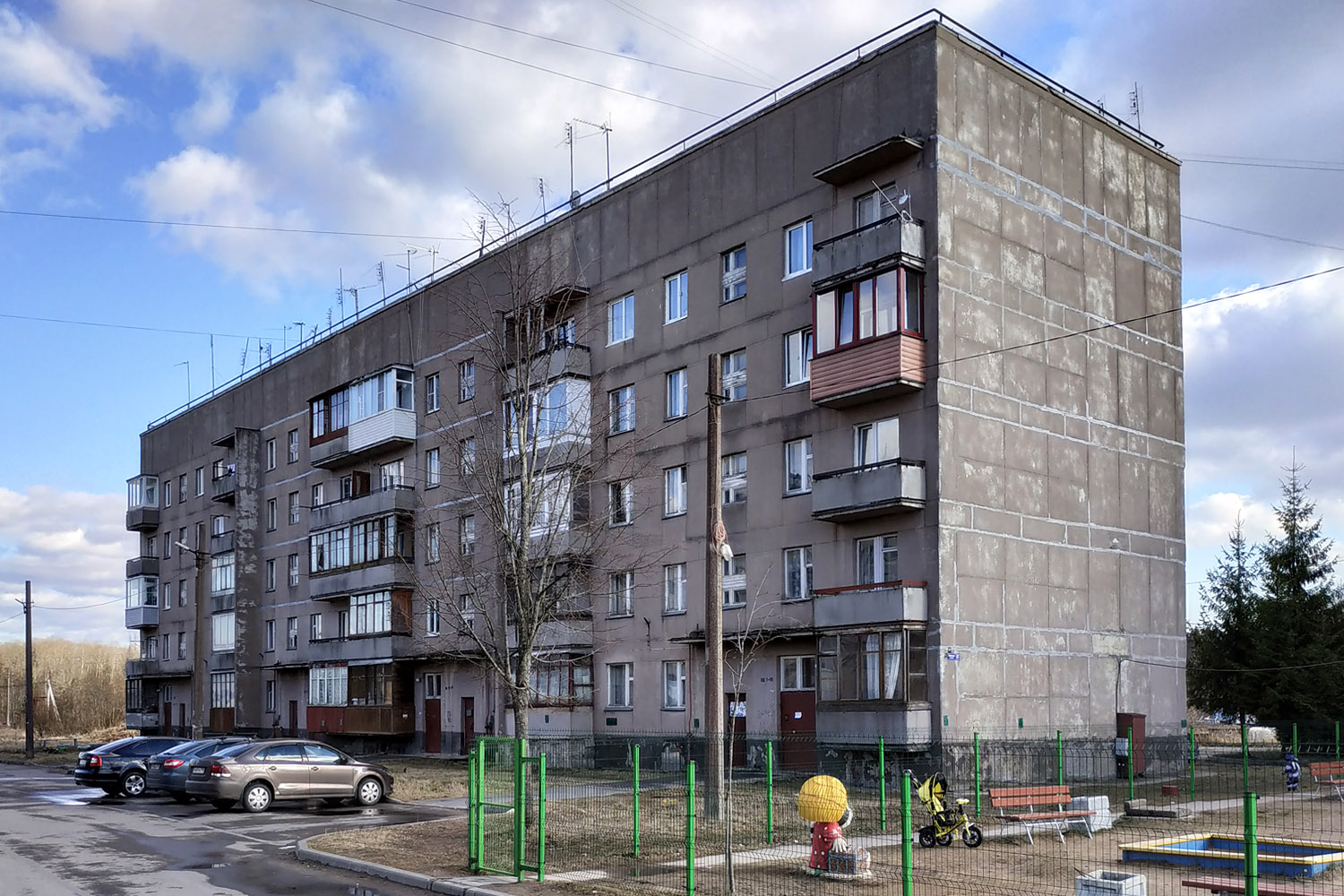 Gatchina District, other localities, Семрино, Большой проспект, 8