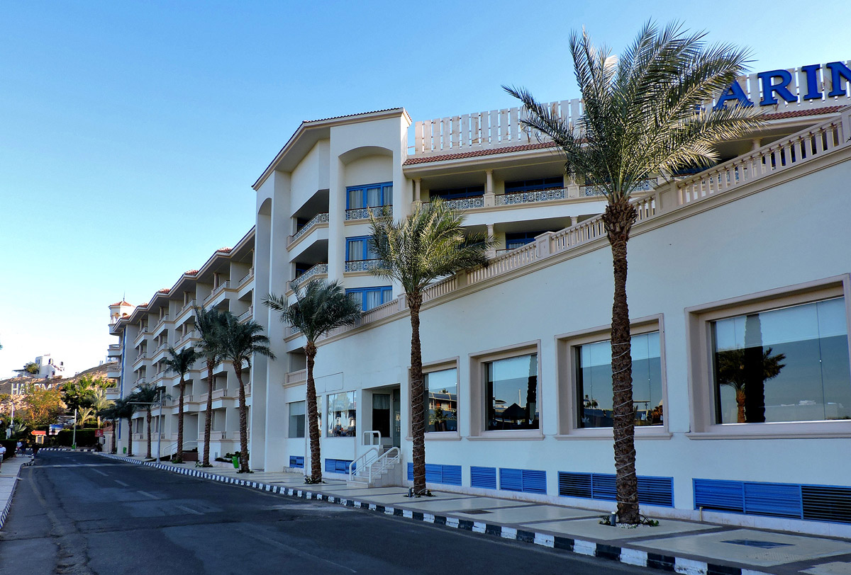 Шарм-эш-Шейх, Naama Bay, Al Sultan Qabous-Mashaba, Helnan Marina Sharm Hotel