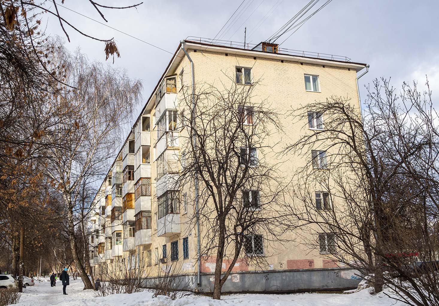 Уфа, Улица Коммунаров, 6