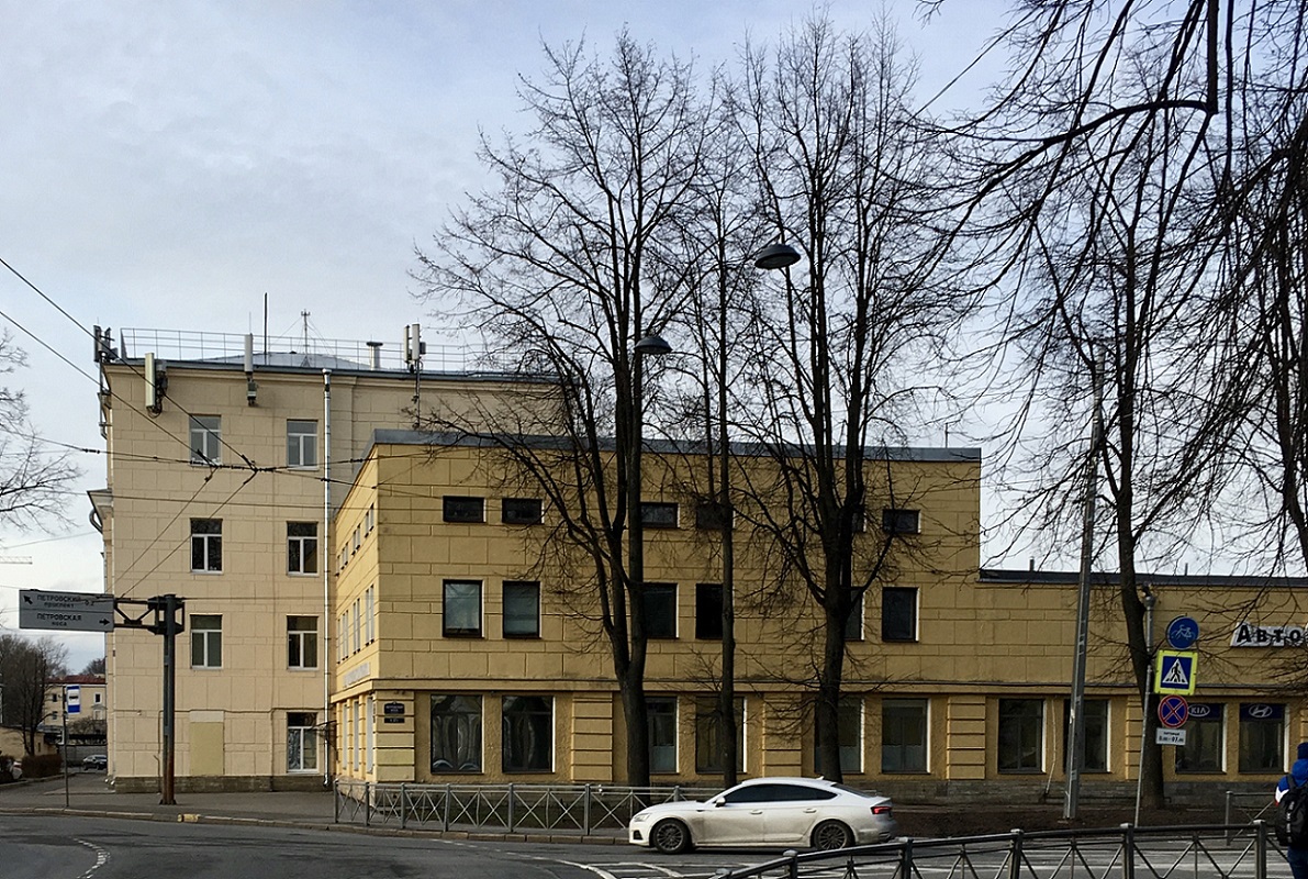 Санкт-Петербург, Петровская коса, 1 корп. 1 лит. Р