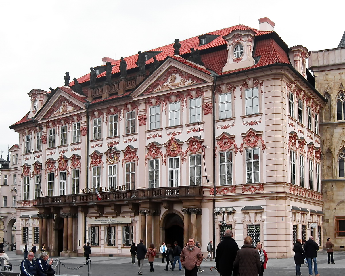 Прага, Staroměstské náměstí, 12