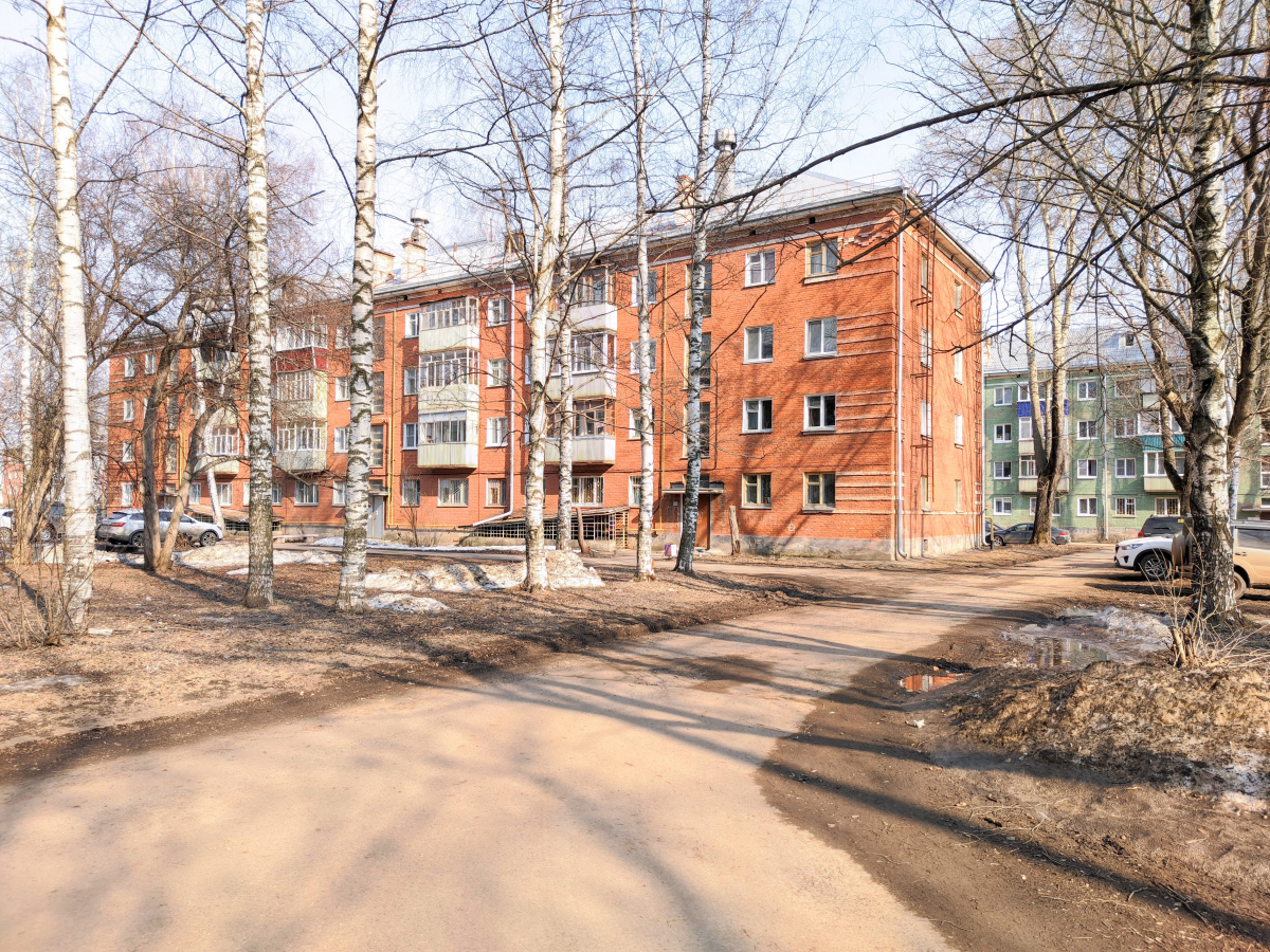 Глазов, Улица Короленко, 25А