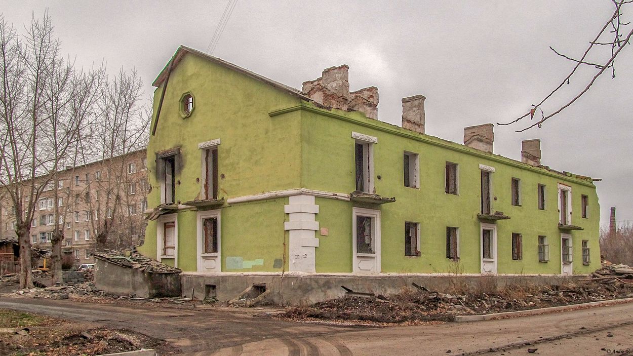 Стерлитамак, Улица Химиков, 2 / Железнодорожная улица, 46