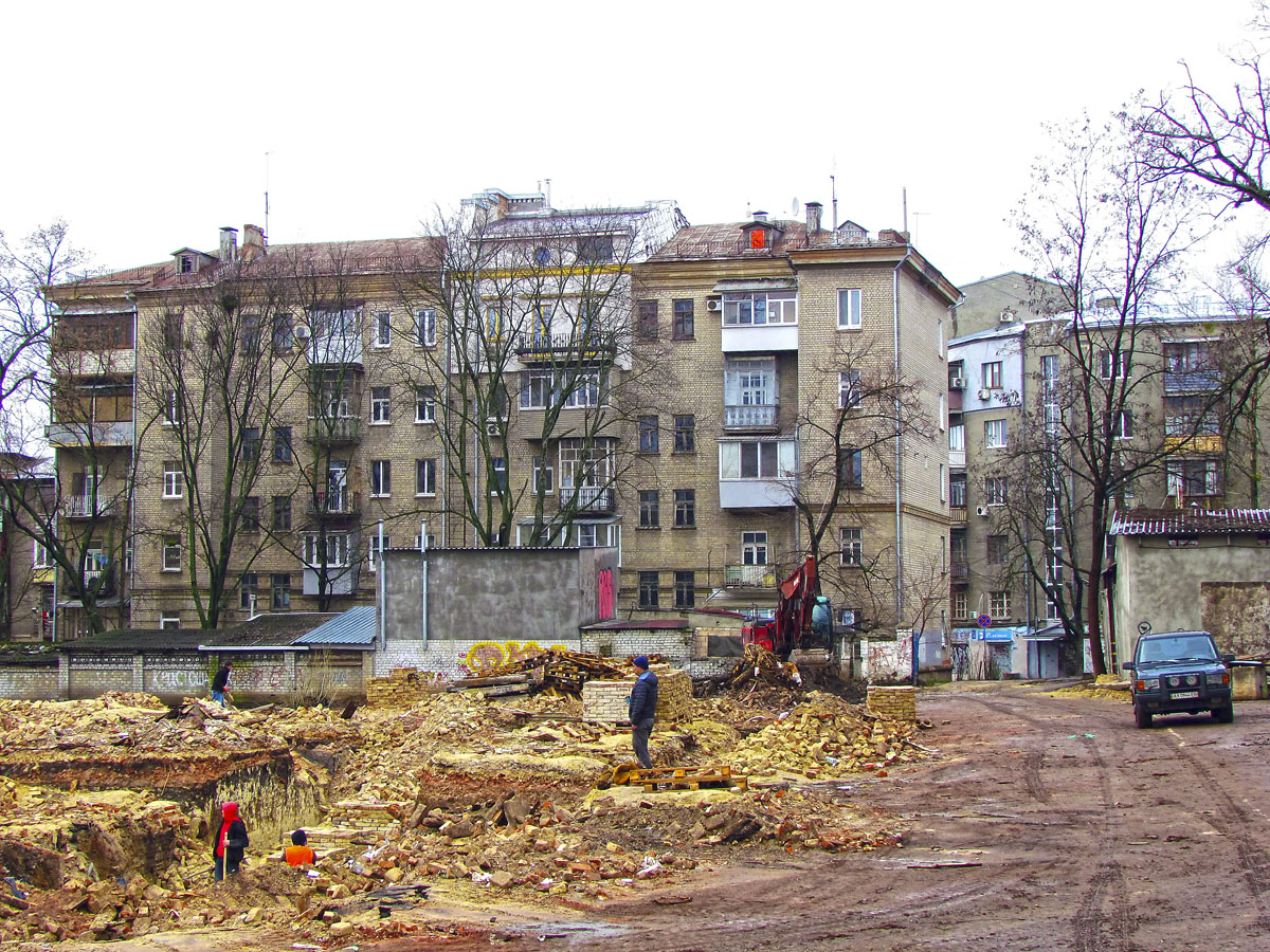 Харьков, Улица Маршала Бажанова, 11А