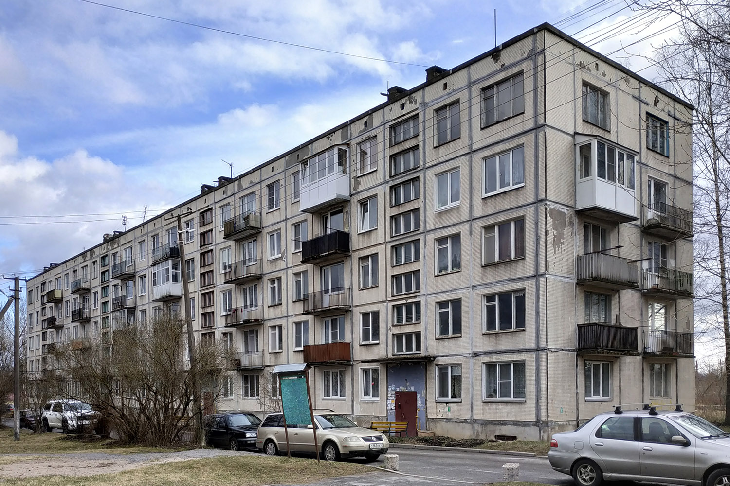 Тосненский район, прочие н. п., Любань, проспект Мельникова, 11