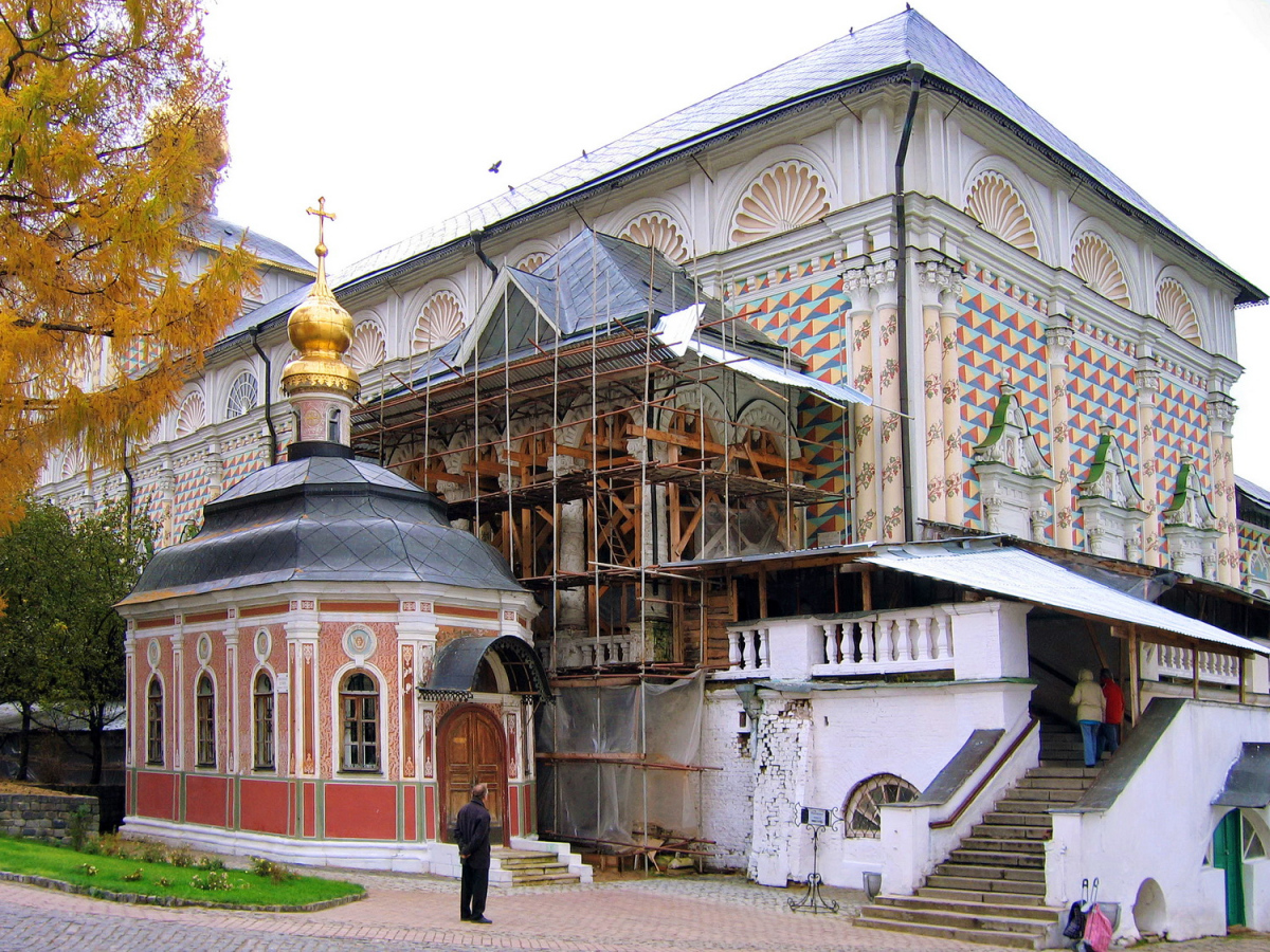 Сергиев Посад, Свято-Троицкая Сергиева лавра, Трапезная церковь; Свято-Троицкая Сергиева лавра, Михеевская церковь