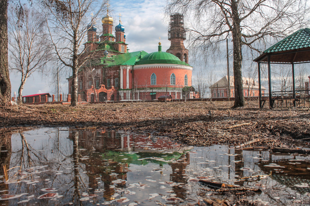 Усолье, Спасская улица, 12