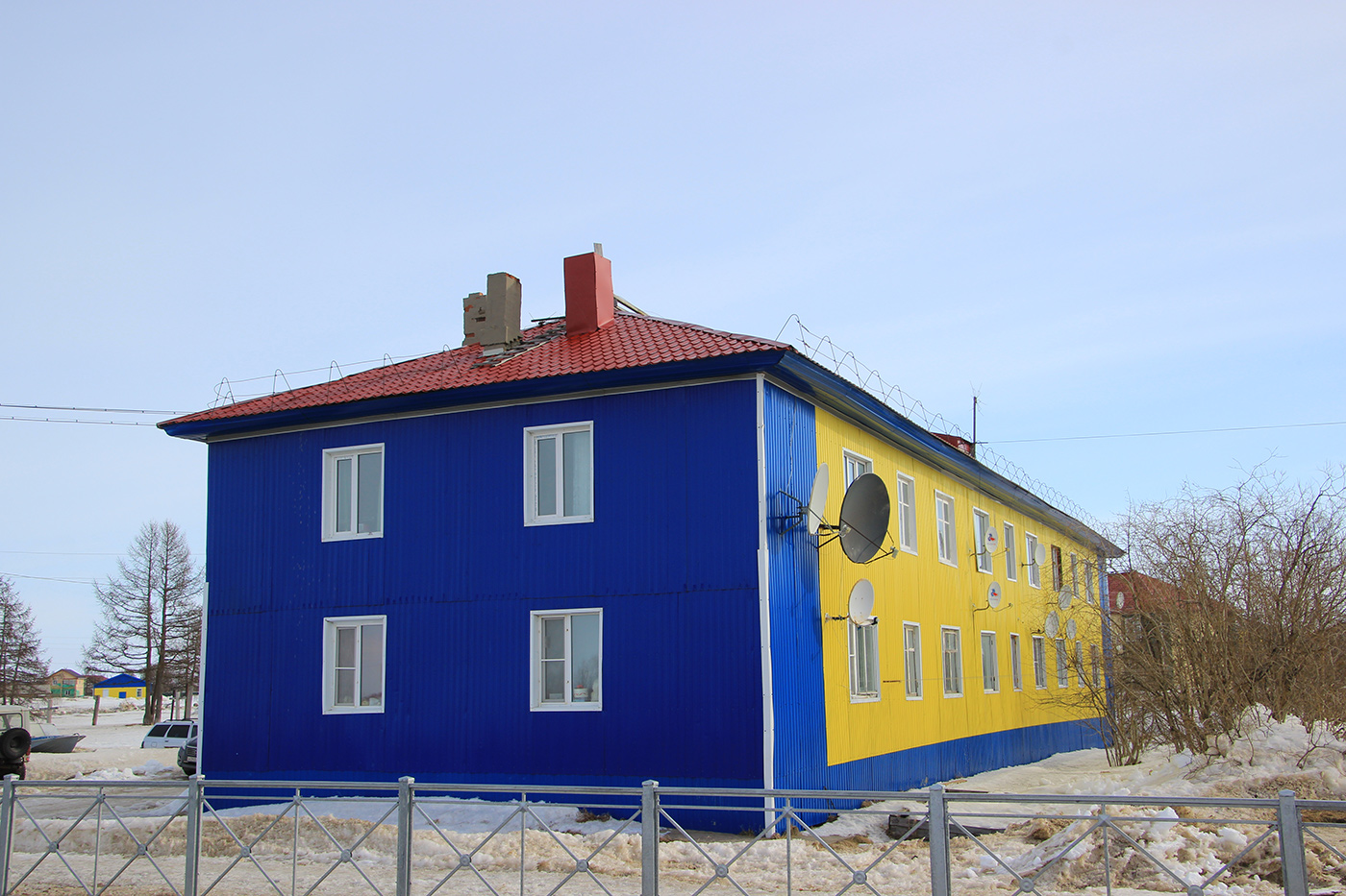 Нарьян-Мар, Улица Калмыкова, 1