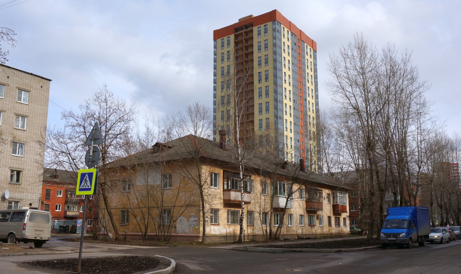 Пермь, Пушкарская улица, 134; Пушкарская улица, 136А