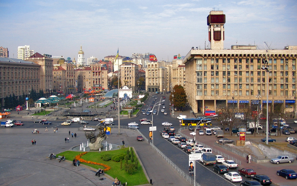 Киев, Улица Крещатик, 22; Улица Бориса Гринченко, 1; Улица Бориса Гринченко, 2 / Переулок Тараса Шевченко, 1; Софиевская улица, 1 / Переулок Тараса Шевченко, 2; Софиевская улица, 2 / Малая Житомирская улица, 1; Михайловская улица, 1-3; Михайловская улица, 2; Улица Крещатик, 16-18