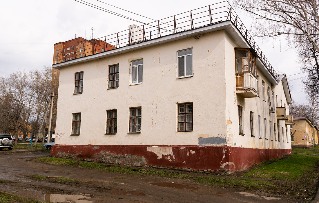Ufa, Черниковская улица, 15 / Улица Ивана Франко, 5