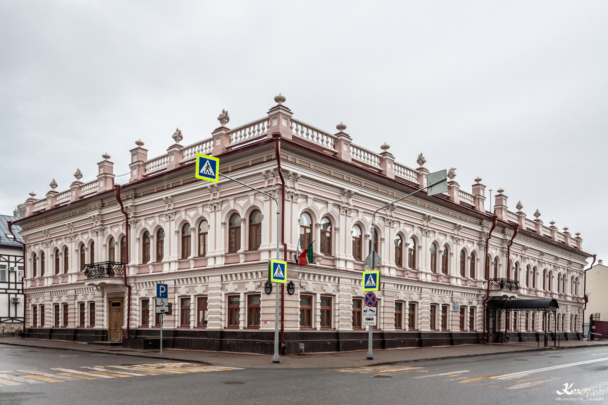 Kazań, Улица Островского, 11 / Улица Кави Наджми, 6