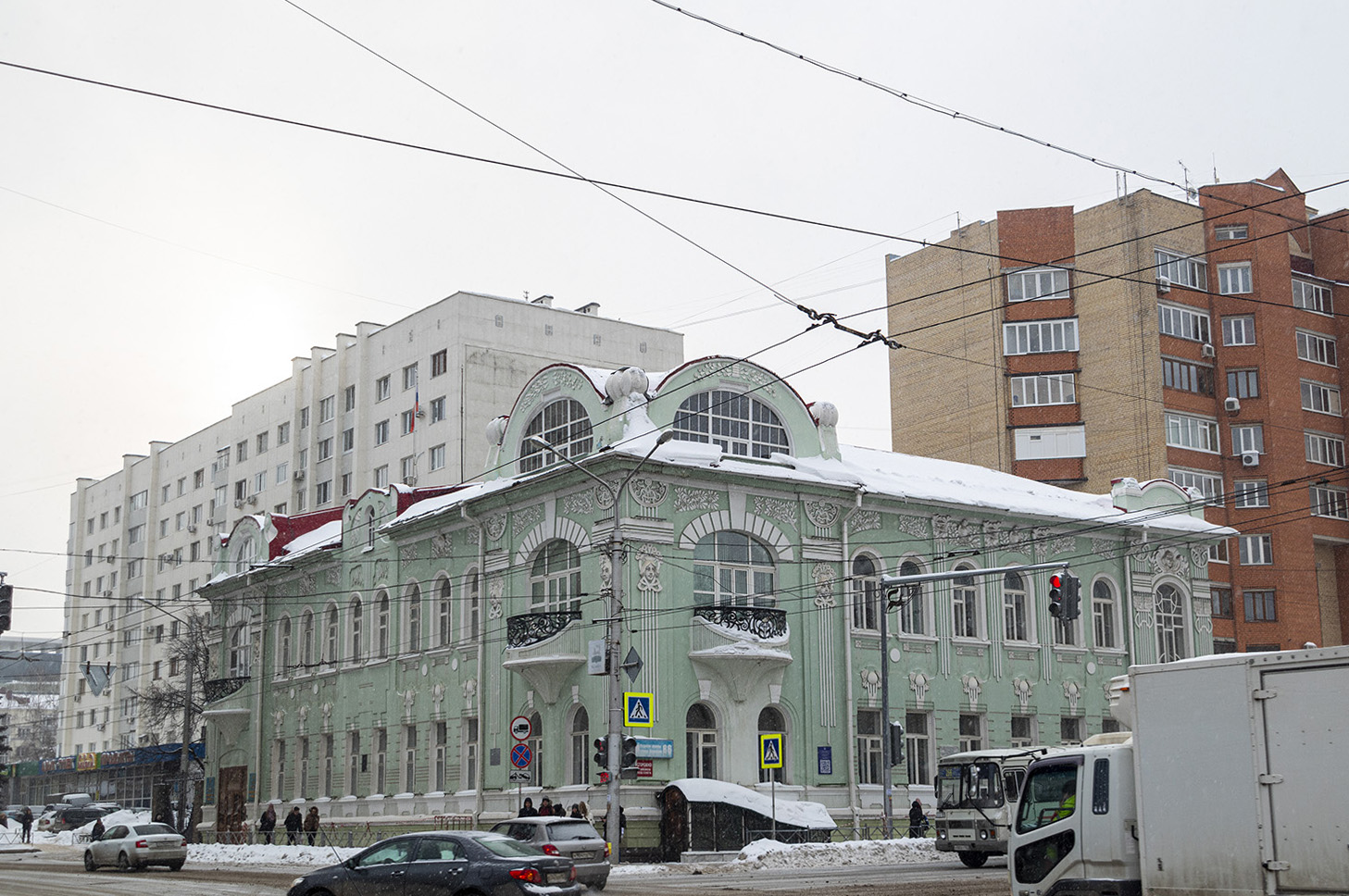 Уфа, Улица Пушкина, 86 / Улица Карла Маркса, 11