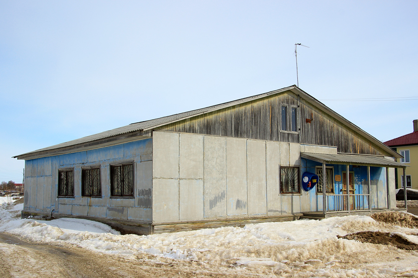 Naryan-Mar, Переулок Макара Баева, 5*