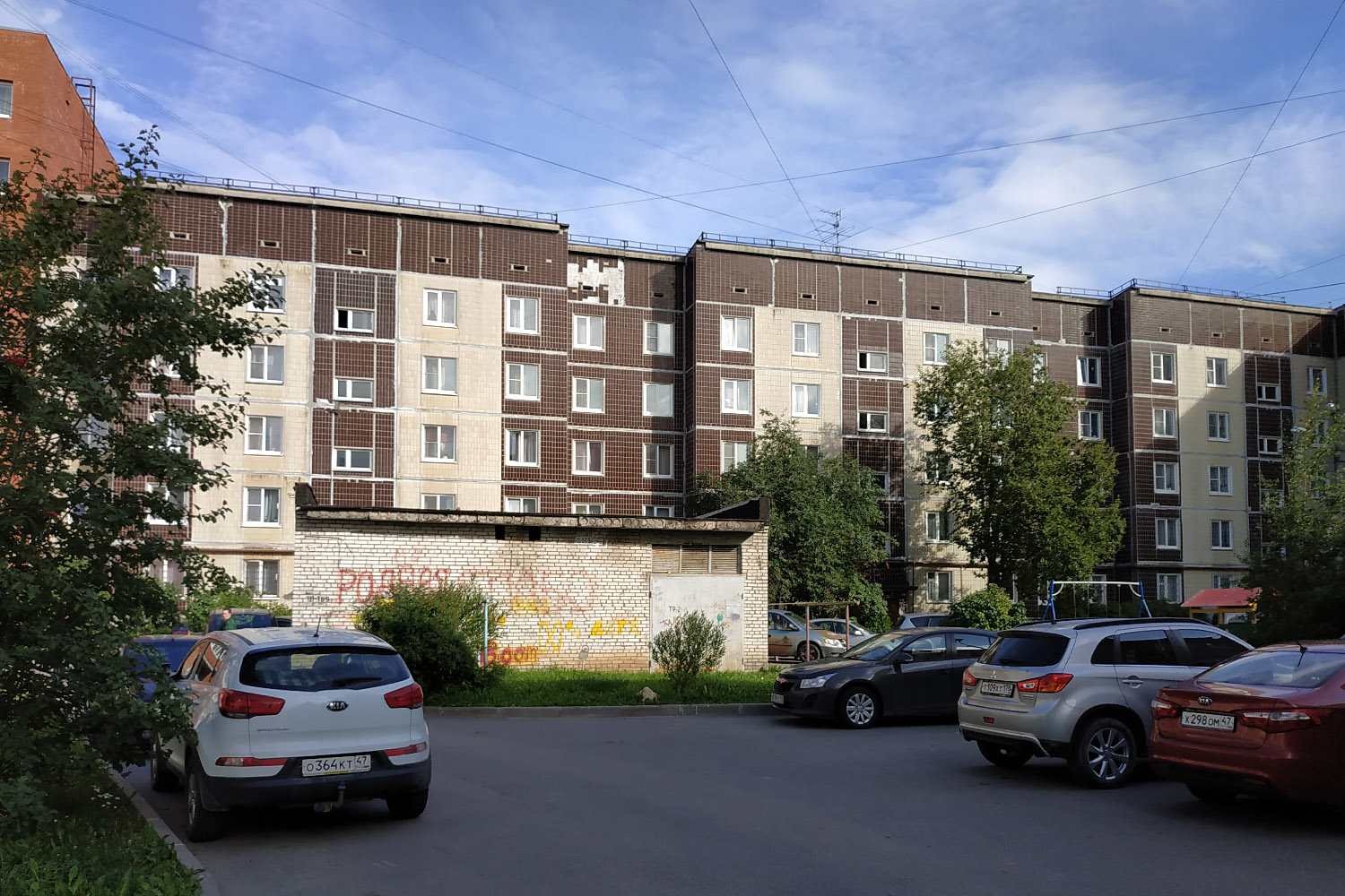 Гатчина, Улица Генерала Кныша, 16