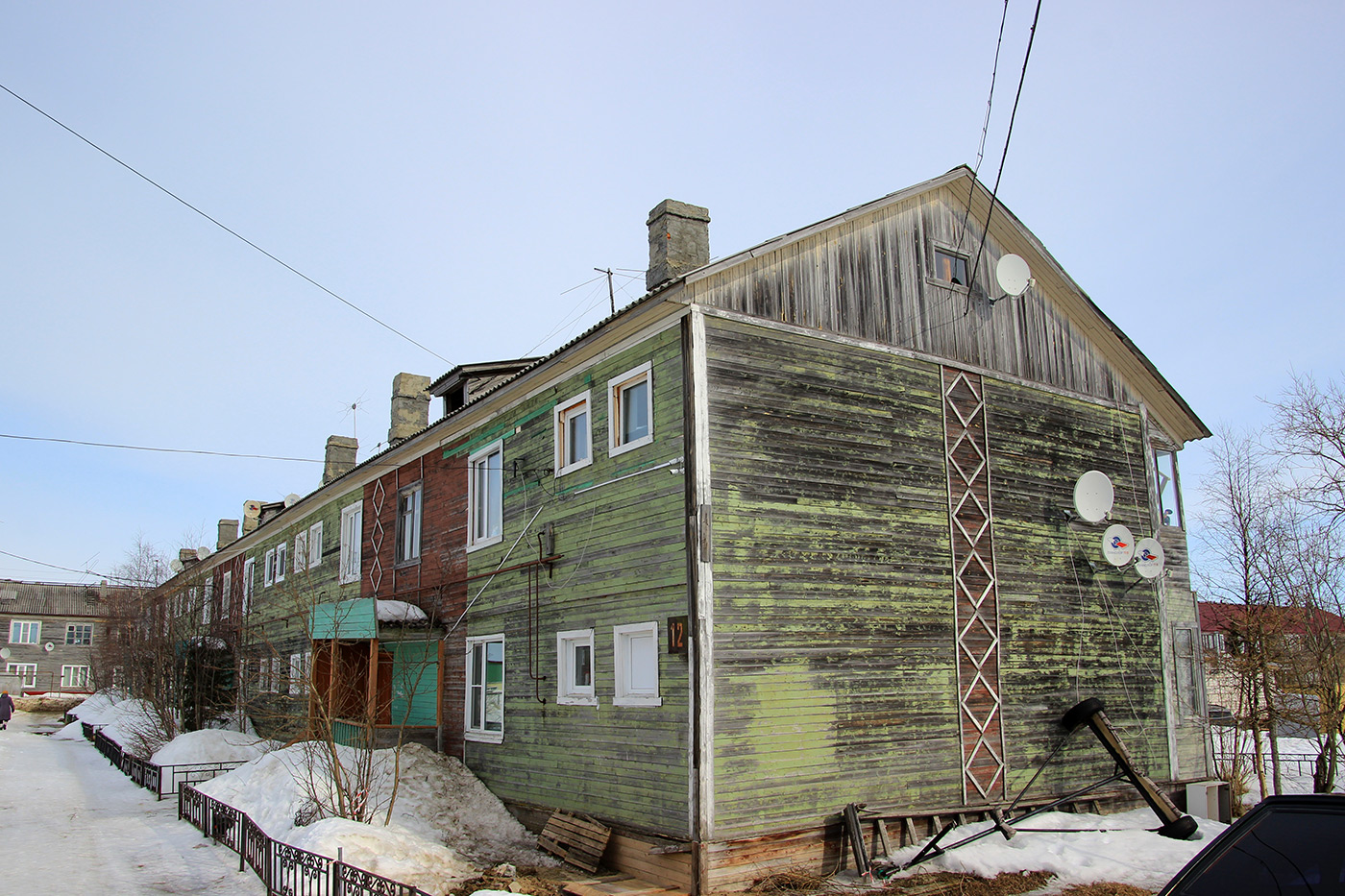 Naryan-Mar, Улица Калмыкова, 12