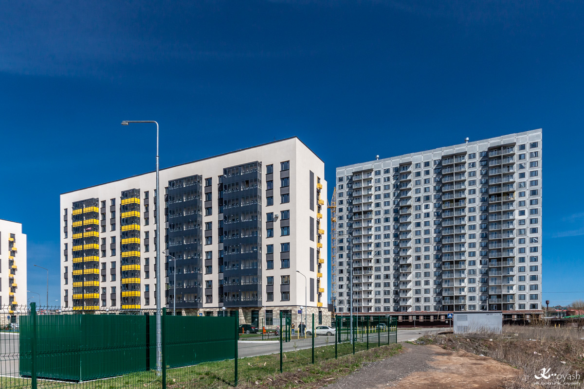 Казань, Улица Александра Курынова, 11 корп. 2; Улица Александра Курынова, 10 корп. 3