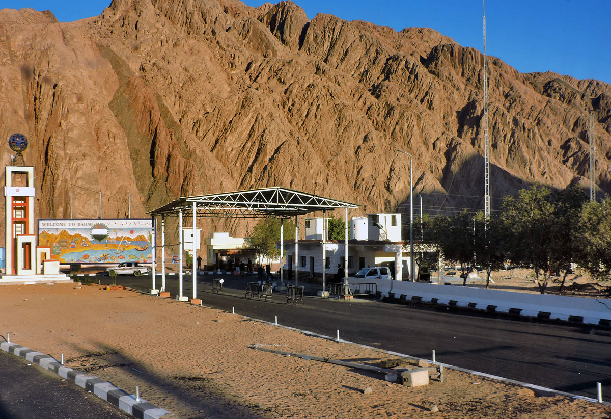 Дахаб, Saint Catherine, Sharm El Sheikh - Dahab Road / Dahab - Taba Road