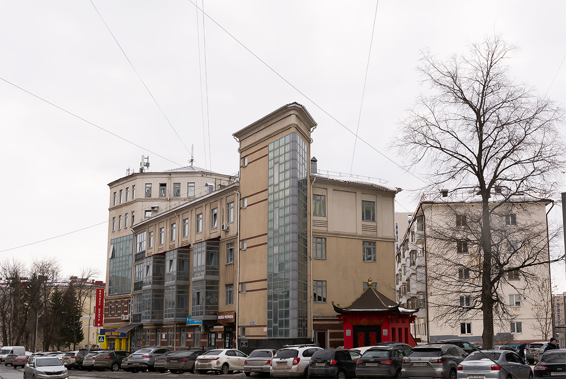 Уфа, Коммунистическая улица, 80; Коммунистическая улица, 82