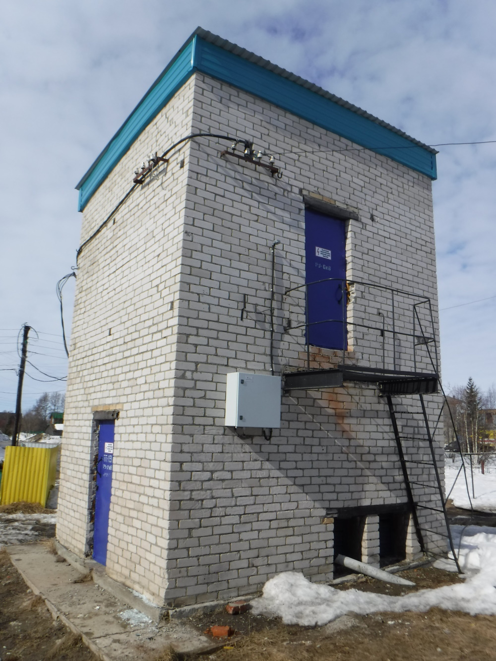 Нарьян-Мар, Пионерская улица, 21*