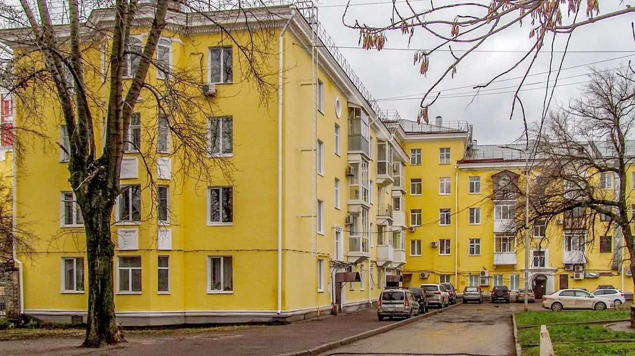 Ufa, Первомайская улица, 25 / Улица Ульяновых, 31