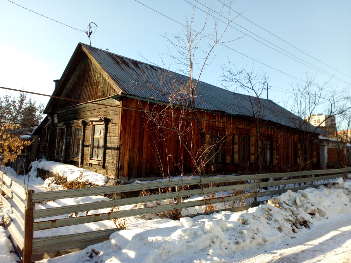 Челябинск, Кузбасская улица, 6