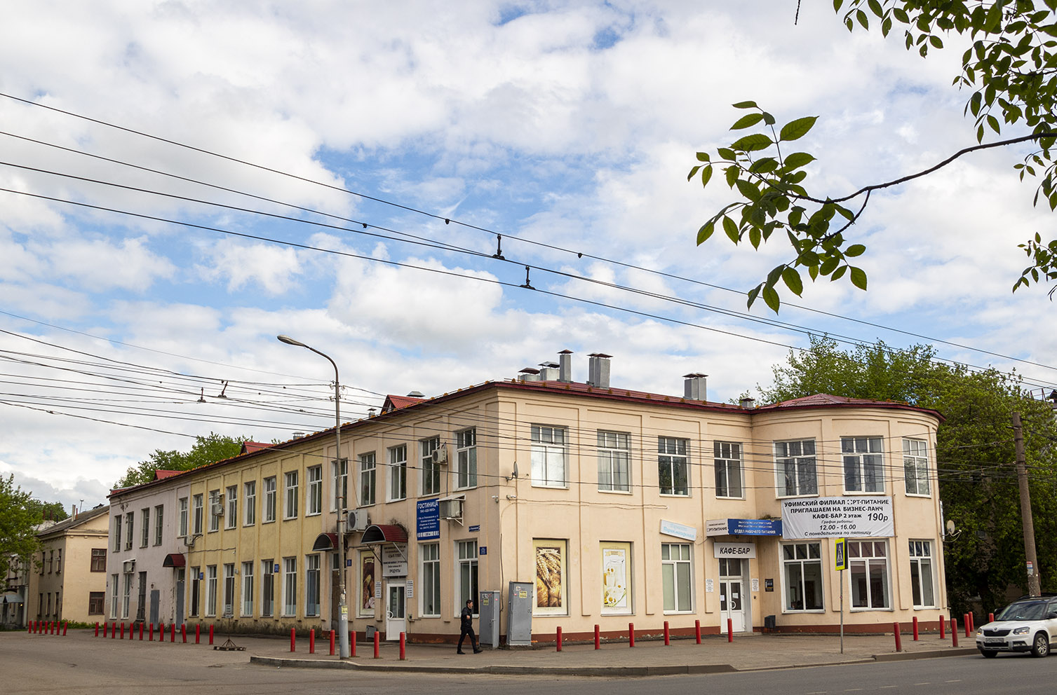 Ufa, Петрозаводская улица, 2 / Сельская Богородская улица, 9