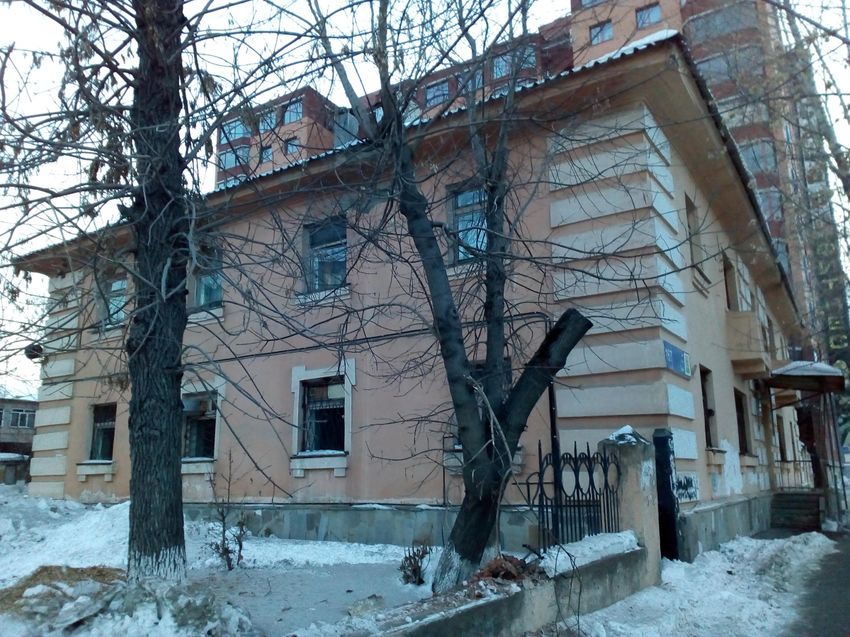 Челябинск, Улица Труда, 171