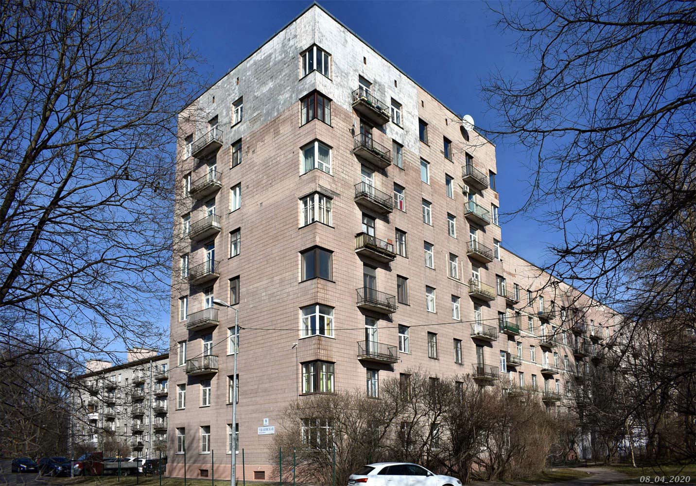 Санкт-Петербург, Ушаковская набережная, 9 корп. 1