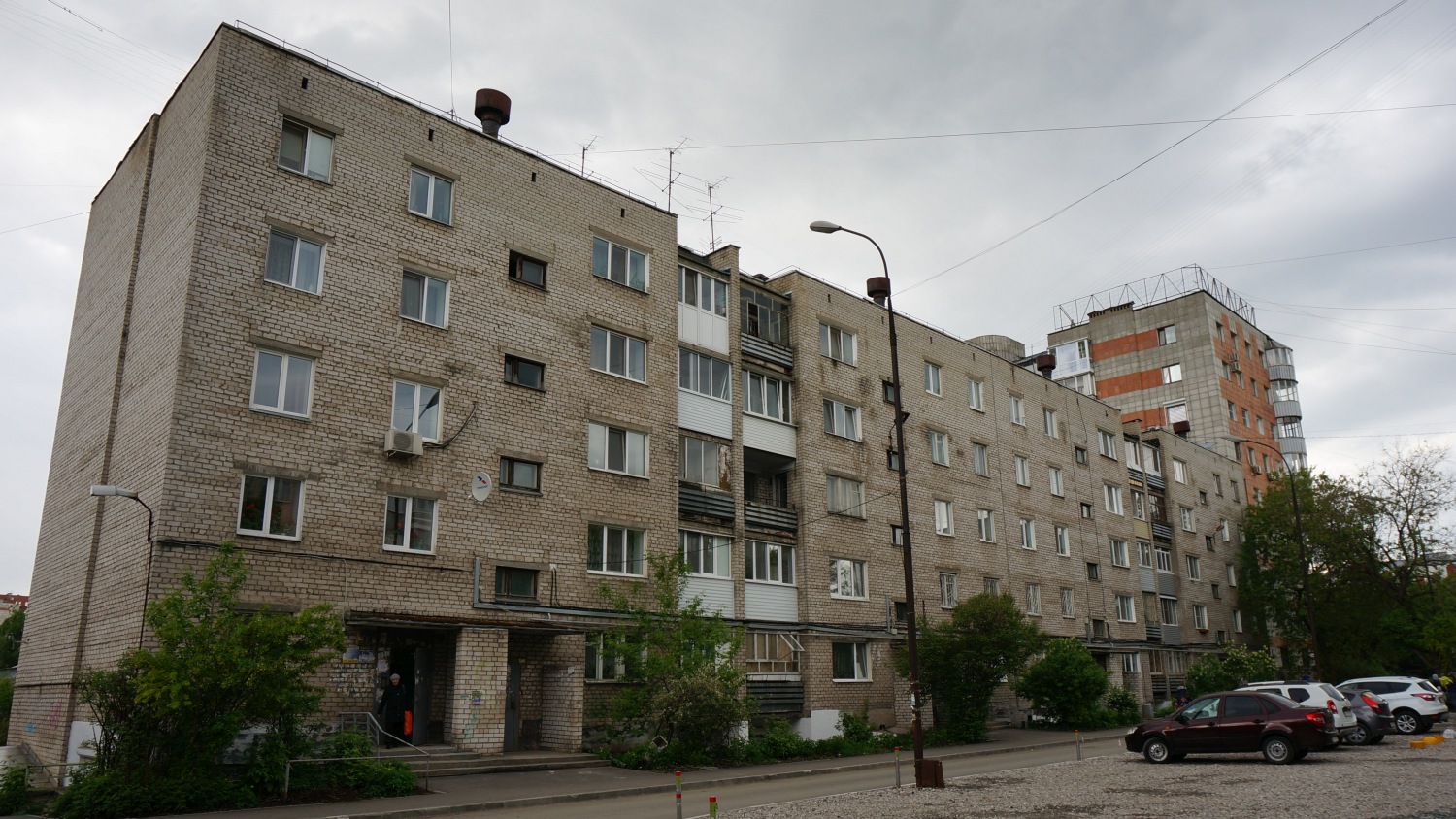 Пермь, Улица Крисанова, 15