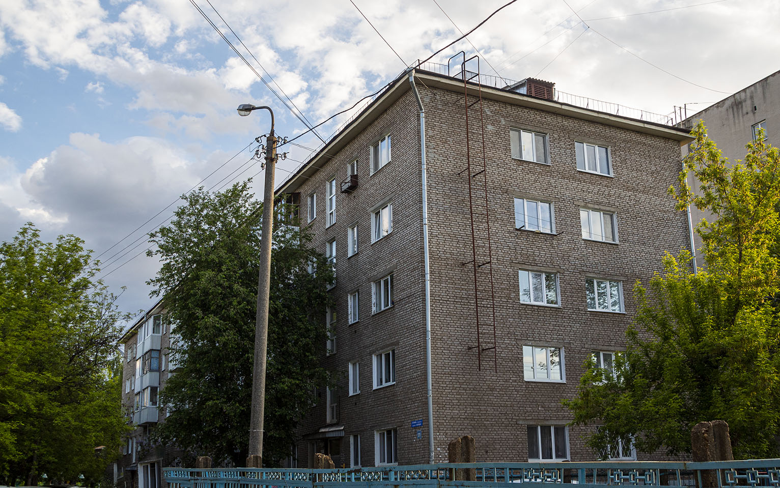 Уфа, Проспект Октября, 127/1