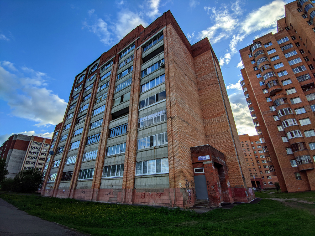 Глазов, Улица Пехтина, 10