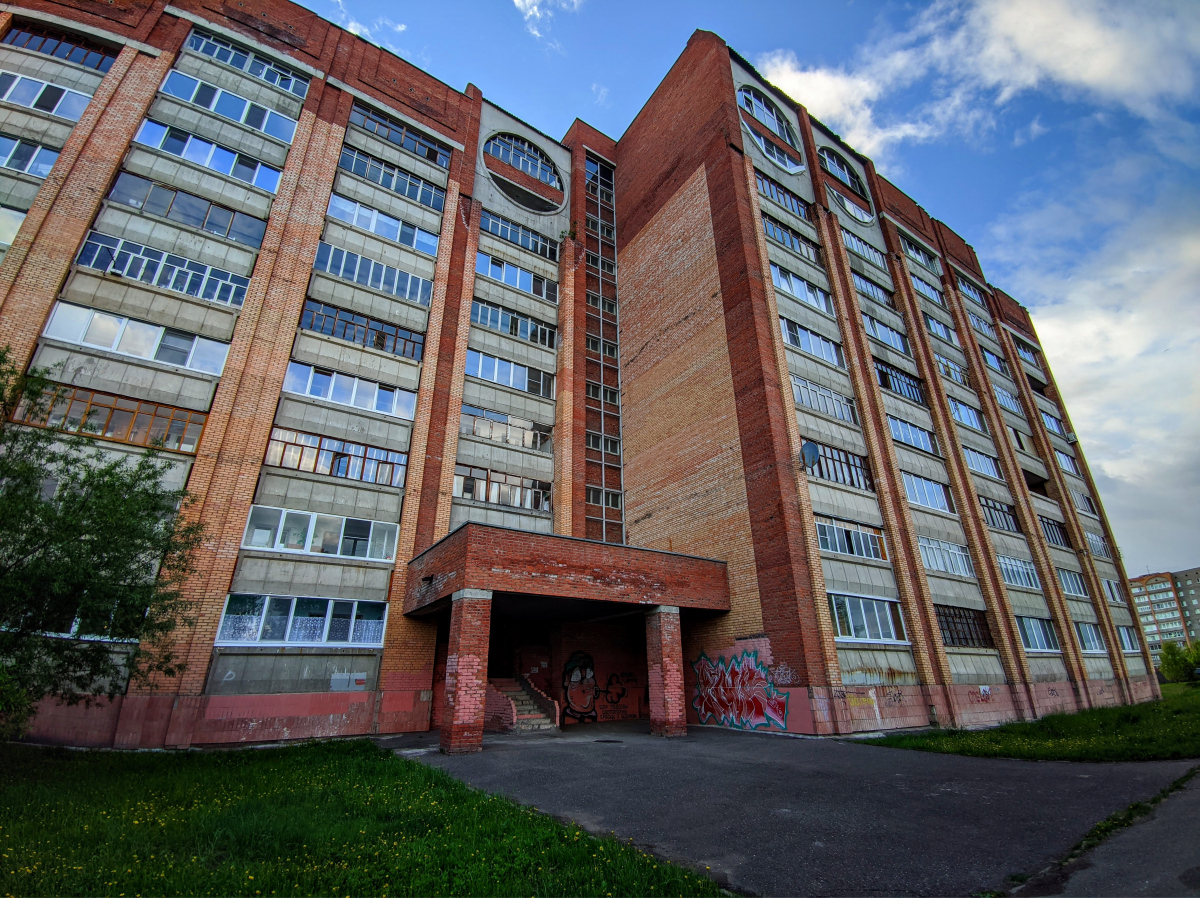 Глазов, Улица Пехтина, 10