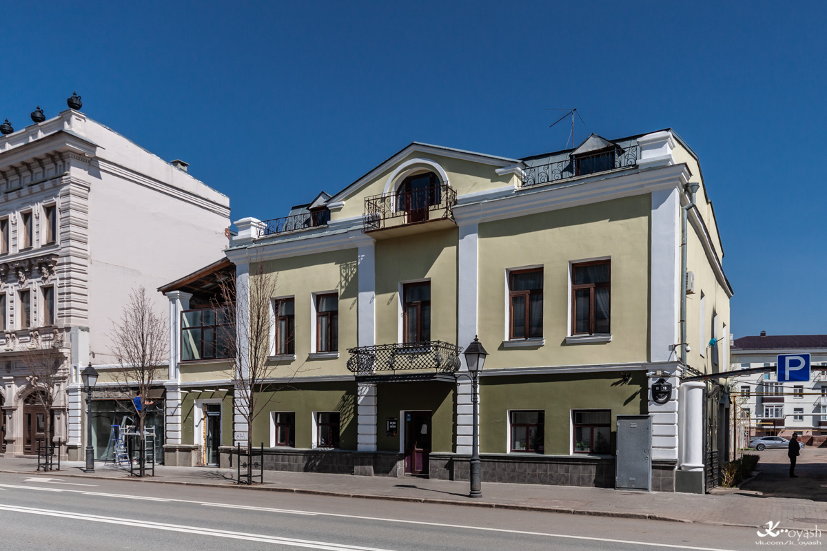 Казань, Кремлёвская улица, 19