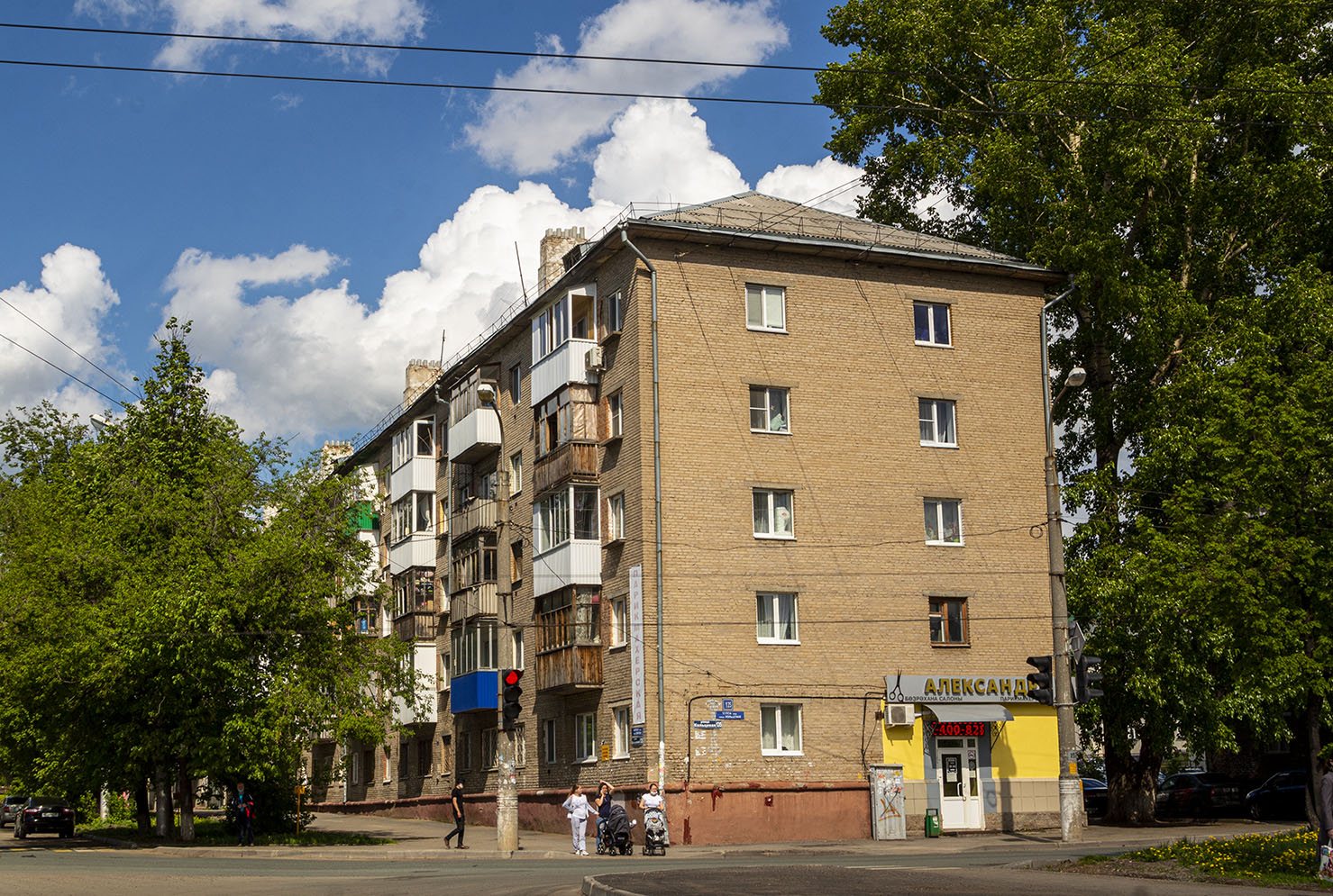Ufa, Кольцевая улица, 135 / Улица Свободы, 32